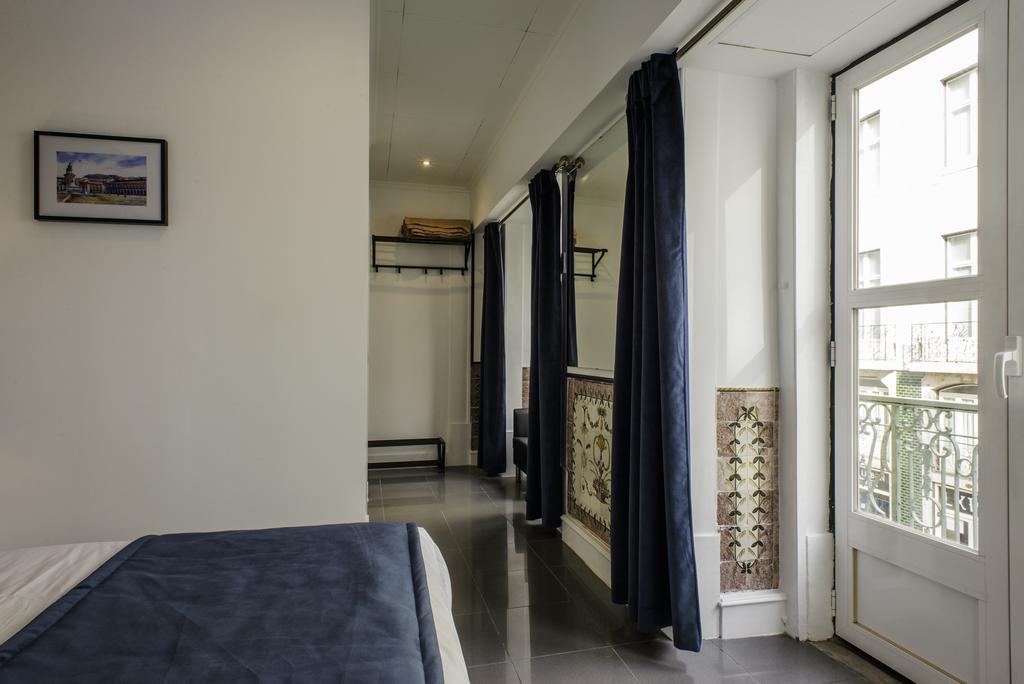 Ph Downtown Suites Lisbon Room photo